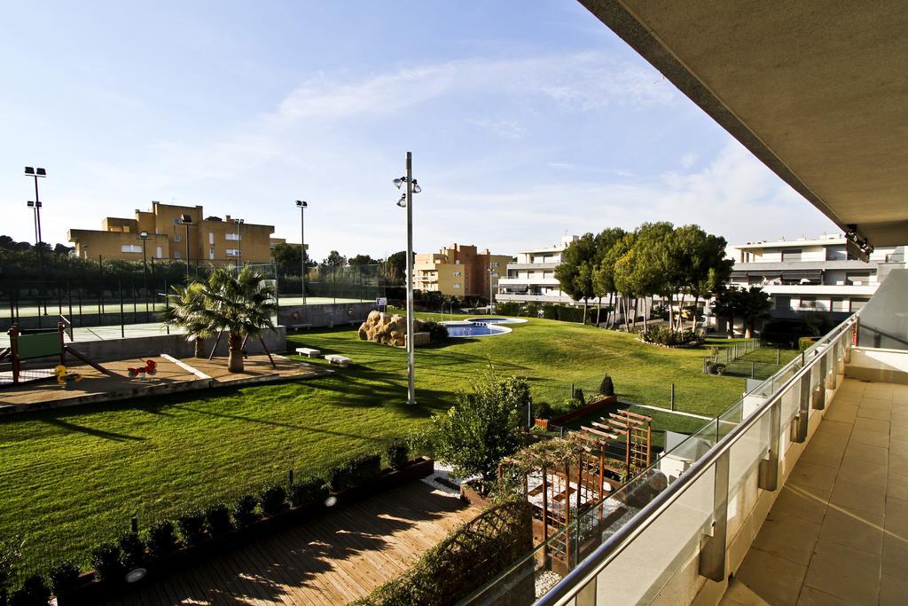 J Tramuntana Planet Costa Dorada Apartment Салоу Стая снимка