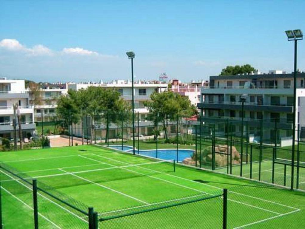 J Tramuntana Planet Costa Dorada Apartment Салоу Екстериор снимка